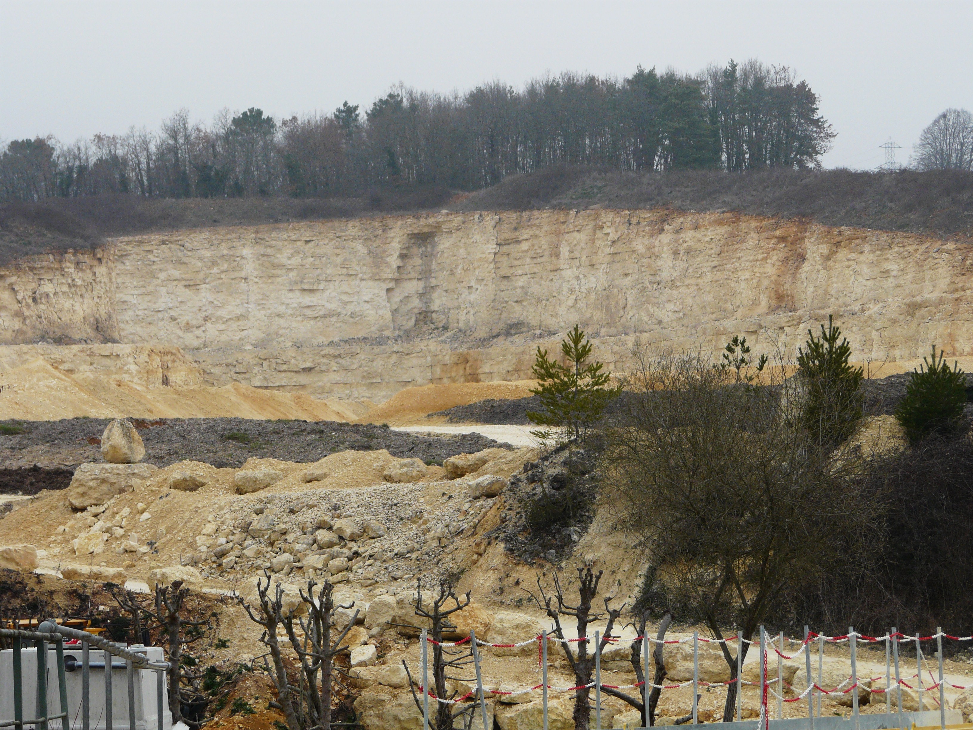 Quand les carrières dévorent les paysages